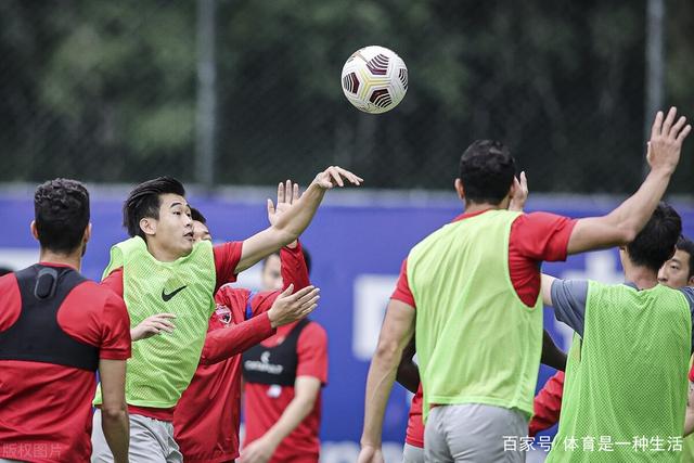 新老对决C罗PK亚马尔!"双牙"决战难逃平局魔咒